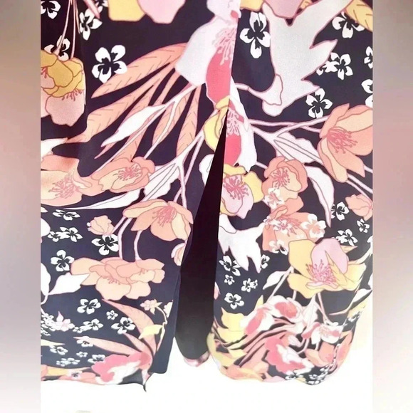 Julia Jordan Floral Puff-Sleeve Navy Blue Short Sleeve Midi Dress Size 4, NWT - Picture 10 of 16